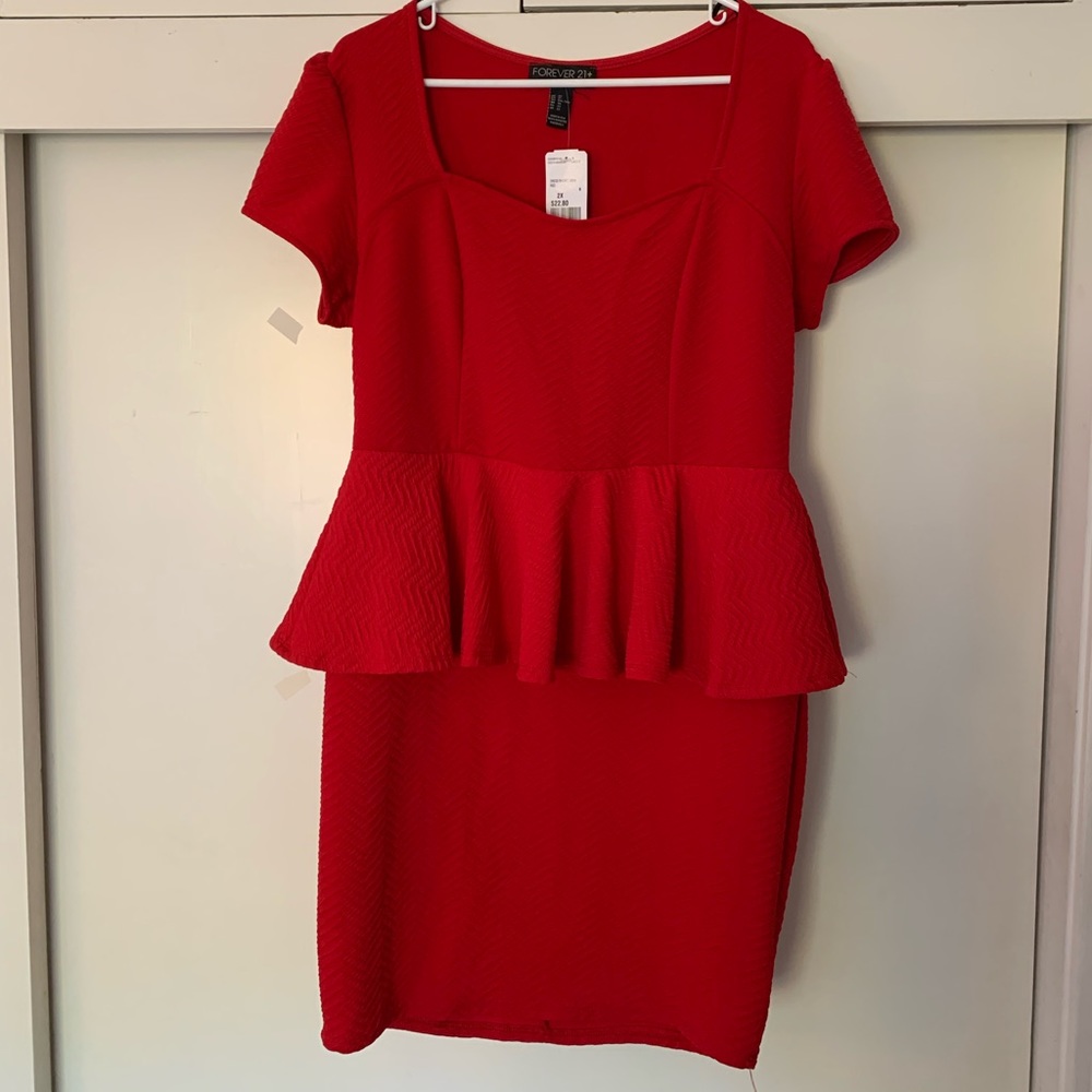 NWT Peplum dress ❤️